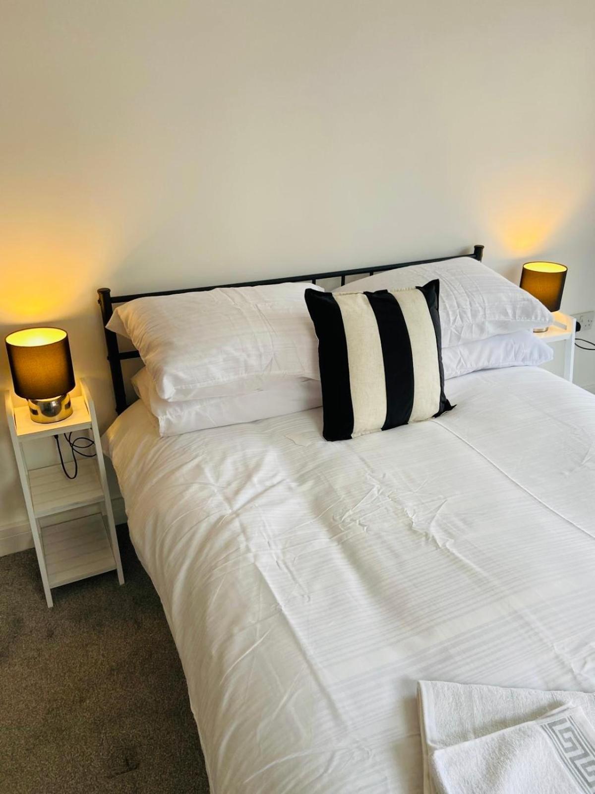 Modern Flat With Free Parking Close To Birmingham Centre Eksteriør billede